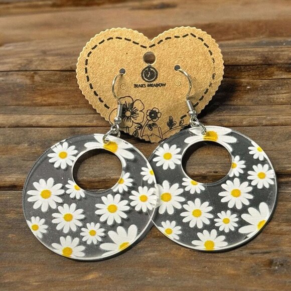 CLEAR ACRYLIC DAISY PRINT EARRINGS - Picture 5 of 6